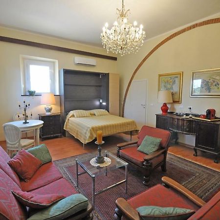 La Stanza Del Podere Isabella Hotel ซานวินเชนโซ ภายนอก รูปภาพ