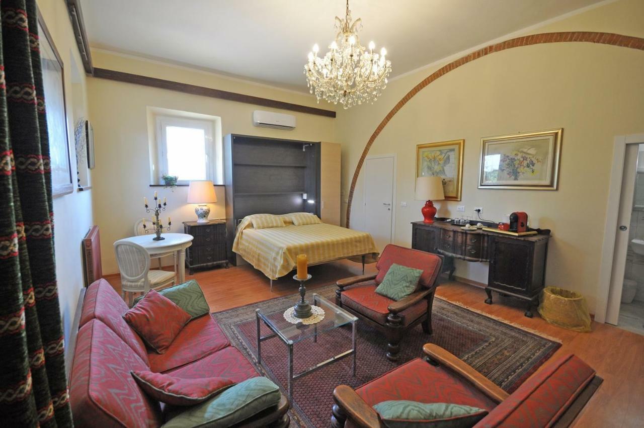 La Stanza Del Podere Isabella Hotel ซานวินเชนโซ ภายนอก รูปภาพ